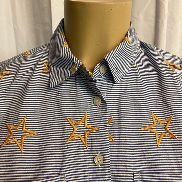 Madewell Star Embroidered Cutout Button Top C15 - Picture 12 of 13